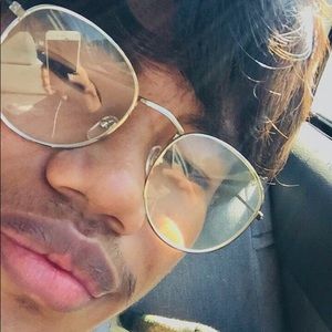 Meet your Posher, Josua